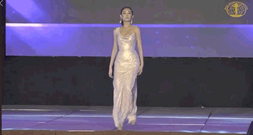 Biểu cảm khó hiểu, bước đi loạng choạng, Ngân Anh tiếp tục trắng tay tại Miss Intercontinental 2018