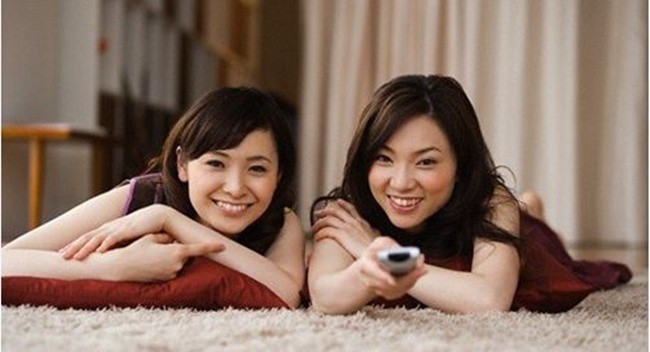 Chị dâu là thần tượng trong tôi, thế nhưng nhân cách thật của chị lại bị phơi bày từ hộp sữa của con tôi