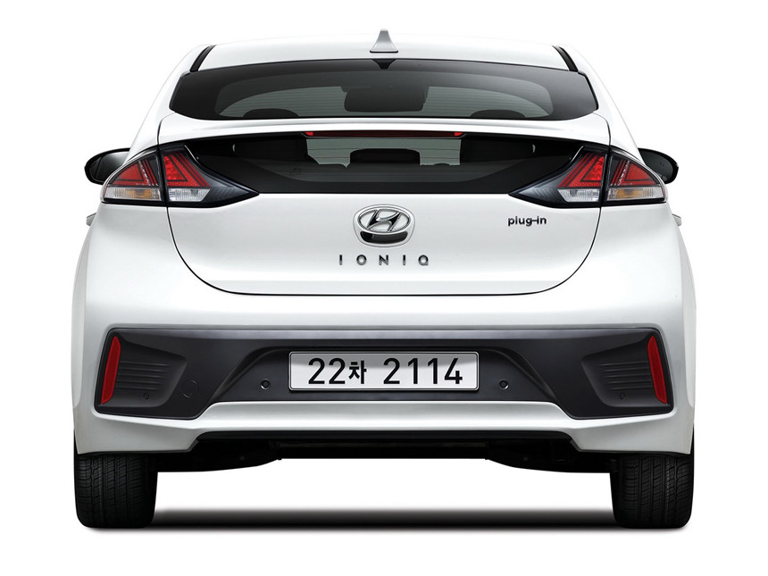 Xe xanh Hyundai Ioniq 2020 chính thức ra mắt