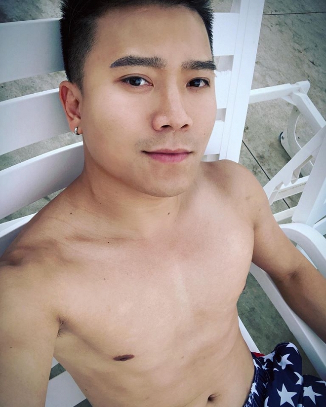 Bật mí cuộc sống ít người biết về em trai cũng làm ca sĩ của Hồng Ngọc