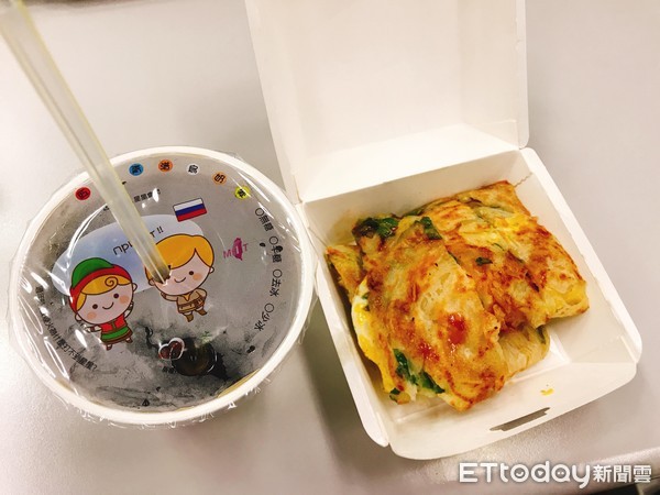 Bị đau bụng phải nhập viện, bác sĩ lấy ra 2.000 viên sỏi mật, nguyên nhân lại do chính thói quen ăn uống của cô