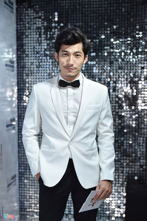 Trương Ngọc Ánh, Khả Ngân lộ vòng hai kém thon ở lễ trao giải