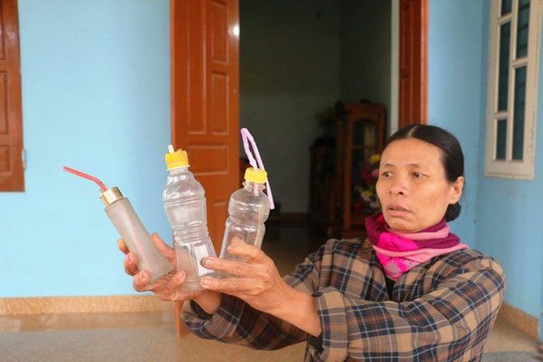 Vợ nhốt chồng vào lồng sắt ở Thanh Hóa: Phổ biến cai nghiện bằng cũi?