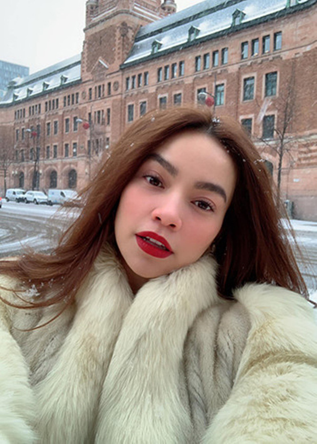 Gần 2 thập kỷ nhìn lại dàn sao nữ Hoa cỏ may: Hà Hồ thăng hạng, 2 mỹ nhân kín tiếng vẫn xinh đẹp sau bao sóng gió!