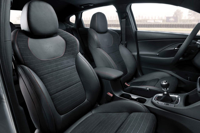 Hyundai i30 2019 bản coupe 5 cửa giá 38.600 USD