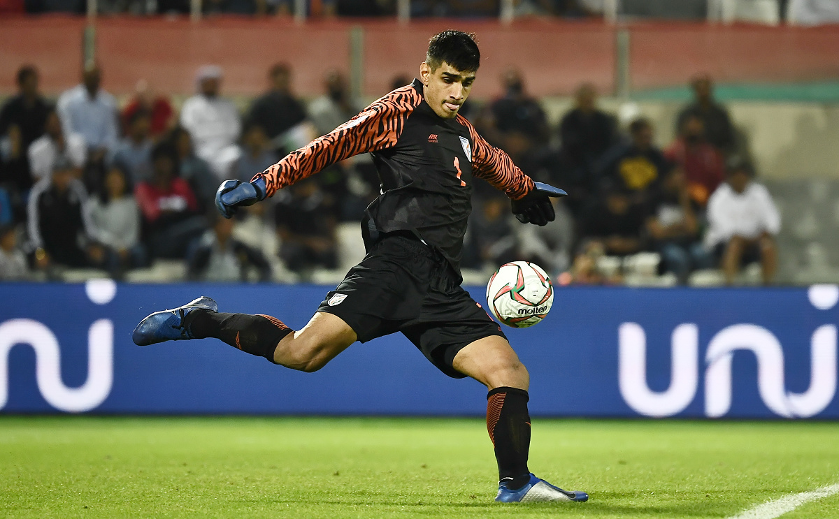 Quang Hải vào top 10 cầu thủ hay ở lượt cuối vòng bảng Asian Cup