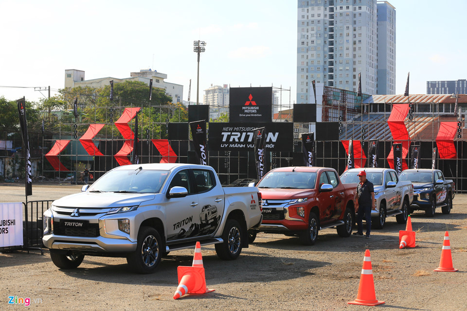 Mitsubishi Triton 2019 về VN thiếu trang bị so với bản Thái Lan