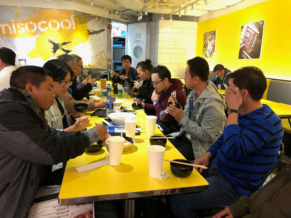 Nhiều khách Việt tố bị American Airlines bỏ rơi tại sân bay Hong Kong