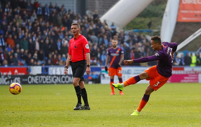 Clip: Leroy Sane rực sáng, Man City rút ngắn khoảng cách với Liverpool xuống 4đ