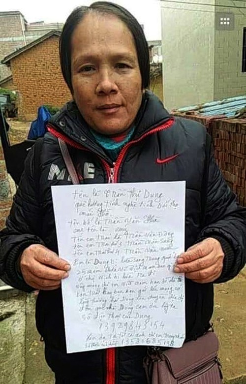 Người phụ nữ bị bán sang Trung Quốc 25 năm đăng ảnh trên Facebook tìm gia đình