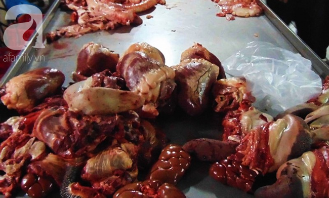 TP.HCM: Gần một tấn heo lở mồm long móng bị tuồn vào chợ đầu mối tiêu thụ Tết