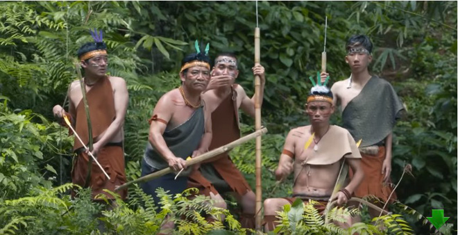 Bị chỉ trích vì đóng phim hài Tết có nhiều cảnh nóng và thô tục, NSƯT Quang Tèo nói gì?