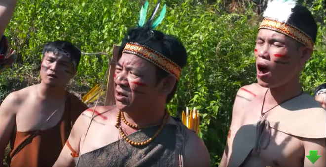 Bị chỉ trích vì đóng phim hài Tết có nhiều cảnh nóng và thô tục, NSƯT Quang Tèo nói gì?