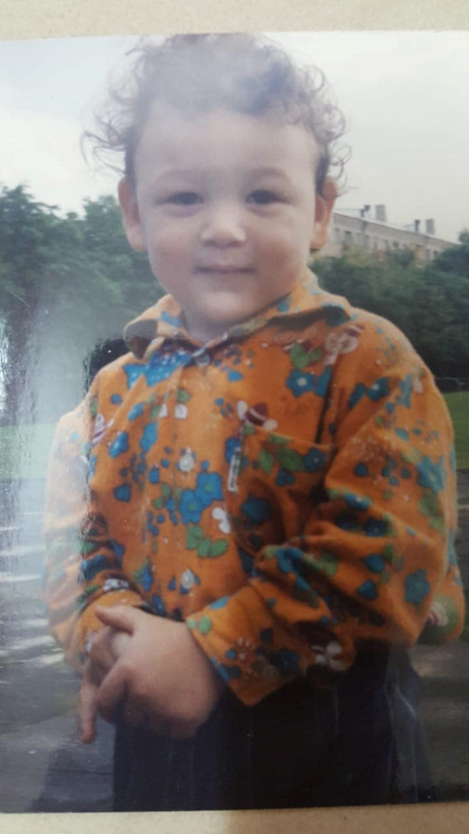 Sao Việt vỡ òa, rủ nhau đi bão sau khi Việt Nam vào tứ kết Asian Cup