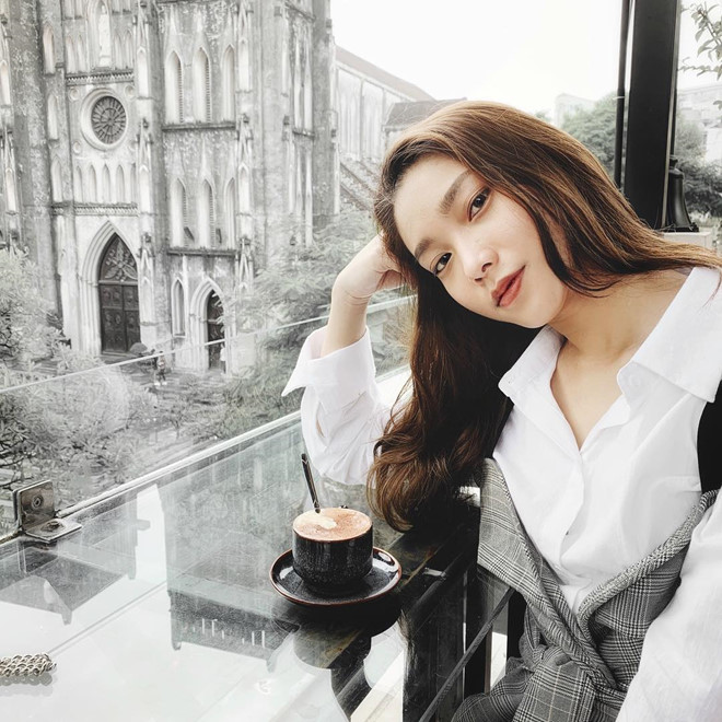 Bạn gái tay vợt Lý Hoàng Nam là hot girl bóng rổ, cao 1,72 m