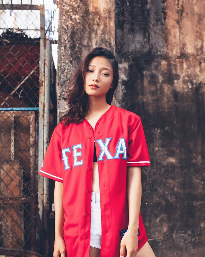 Bạn gái tay vợt Lý Hoàng Nam là hot girl bóng rổ, cao 1,72 m