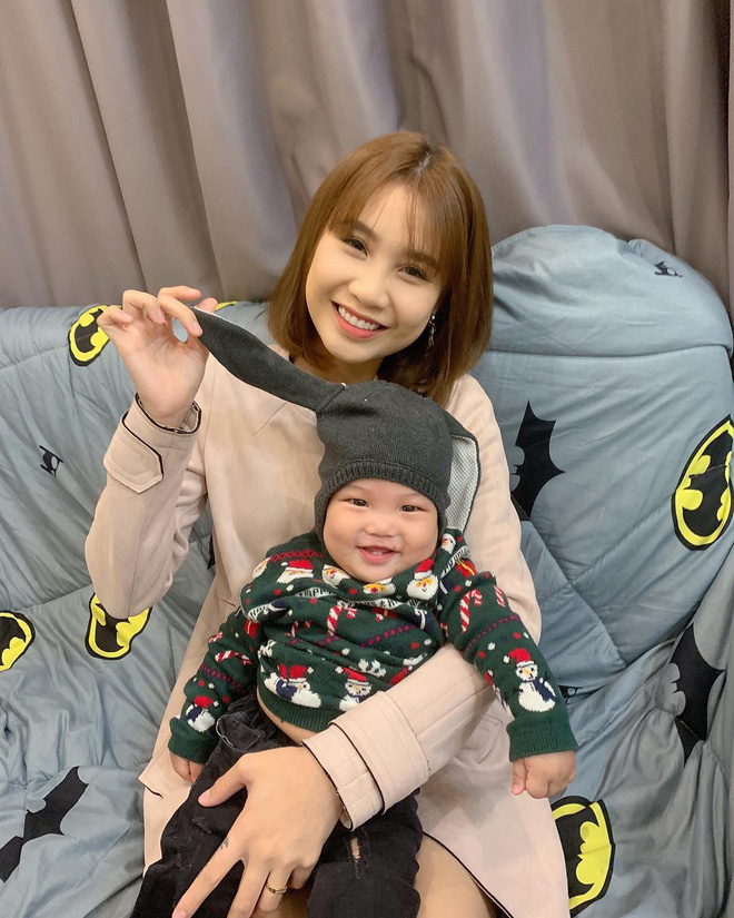 Hot mom triệu followers Thanh Trần khoe tin vui mang thai em bé thứ hai ở tuổi 23