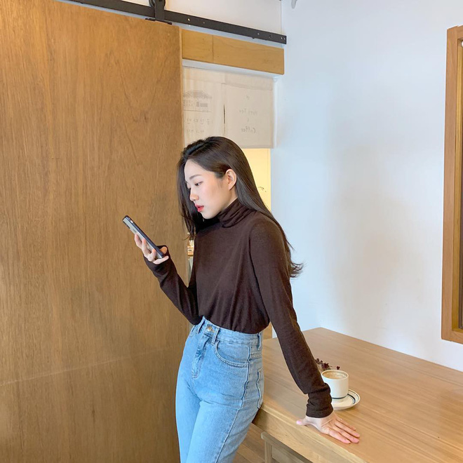 Cực đơn giản nhưng 5 tips mặc đẹp này lại giúp nàng nấm lùn trông cao ráo hơn hẳn 5 - 10 cm Cực đơn giản nhưng 5 tips mặc đẹp này lại giúp nàng nấm lùn trông cao ráo hơn hẳn 5 - 10 cm