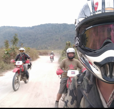 Tin mới về đội tìm kiếm thứ hai tìm MH370 trong rừng Campuchia