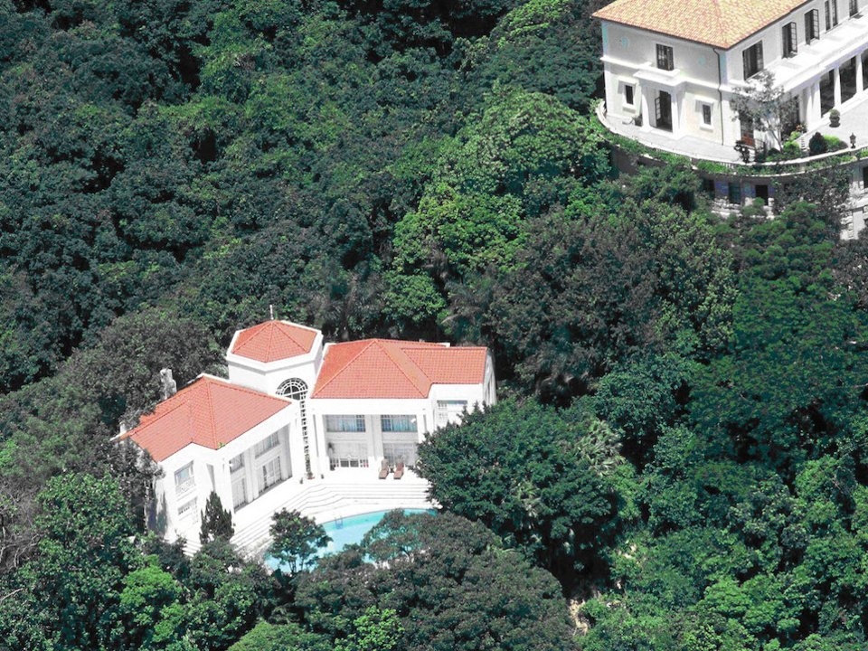 Cuộc sống của giới siêu giàu Hong Kong