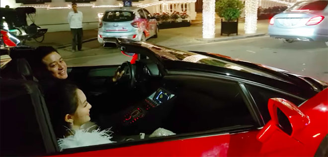 Đoàn người phát hiện Tuấn Hưng lái xe mui trần 25 tỉ chở vợ đi bão