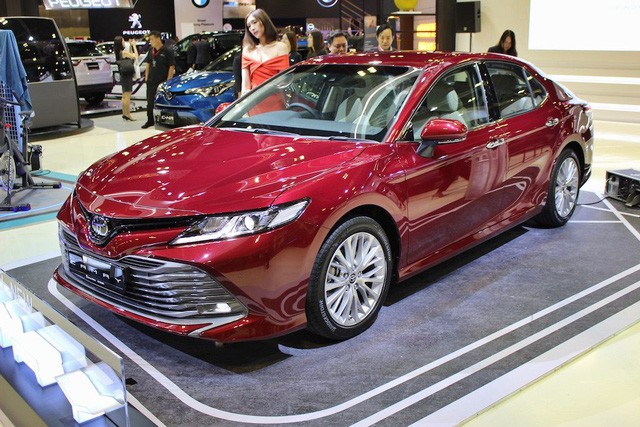 Toyota Camry 2019 rục rịch ra mắt tại Việt Nam dưới dạng nhập khẩu nguyên chiếc