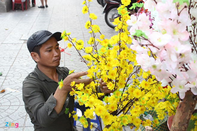 Mai, đào giả giá tới hàng chục triệu đắt hàng ở Sài Gòn