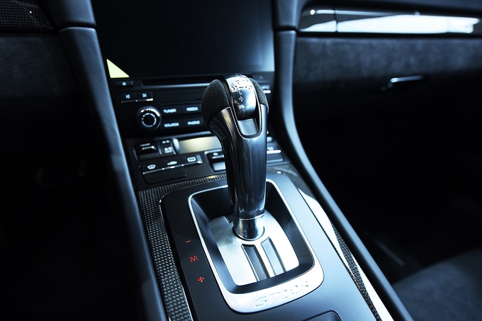 911 GT2 RS - chiếc Porsche mạnh nhất giá 22 tỷ