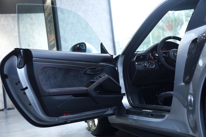 911 GT2 RS - chiếc Porsche mạnh nhất giá 22 tỷ