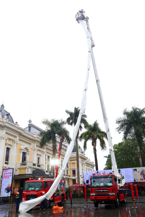 Dàn xe chữa cháy 22 triệu USD của Bộ Công an