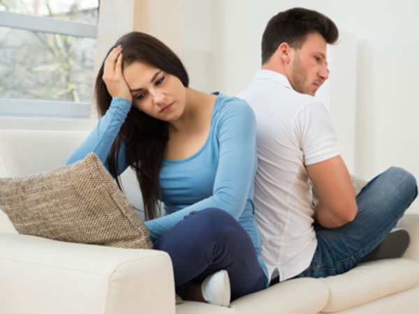 Tôi muốn ly hôn người chồng sạch sẽ thái quá nhưng chưa dám