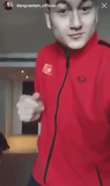 Dân mạng lại phát sốt khi Đặng Văn Lâm đăng clip nhảy sexy nền nhạc Như lời đồn của Bảo Anh