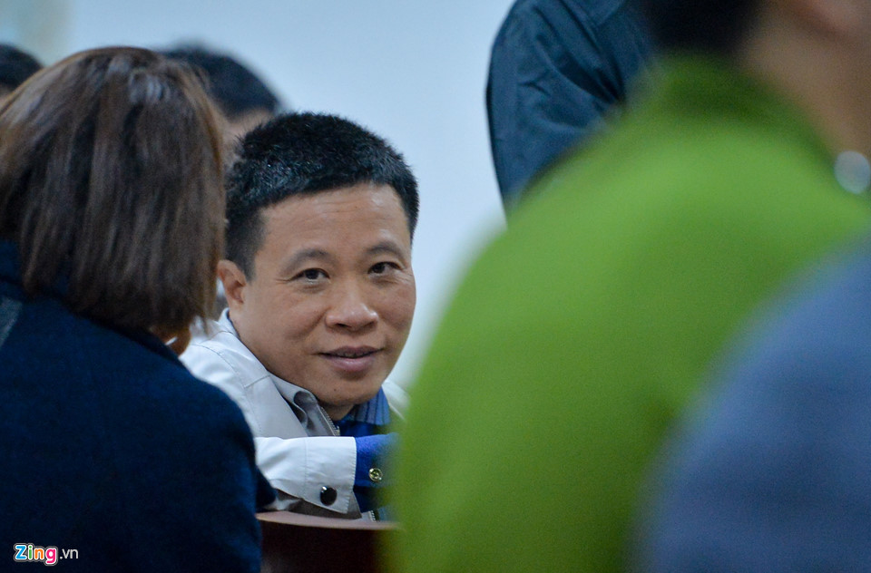 Nguyễn Xuân Sơn - người mang án tử xuất hiện ở phiên tòa dịp gần Tết