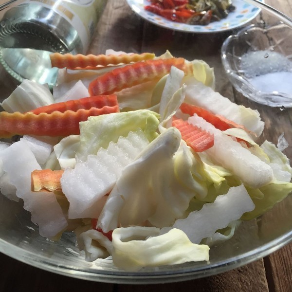 Có 1 cách làm rau củ trộn chua cay tuyệt ngon mà bạn nên học ngay để làm món tủ chống ngán Tết này Có 1 cách làm rau củ trộn chua cay tuyệt ngon mà bạn nên học ngay để làm món tủ chống ngán Tết này