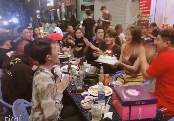 Linh Chi nhắn nhủ đến Lâm Vinh Hải trong ngày sinh nhật: Vợ hứa sẽ luôn bên cạnh chồng