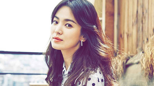 Bật mí bí quyết gìn giữ vẻ đẹp không tuổi của Song Hye Kyo