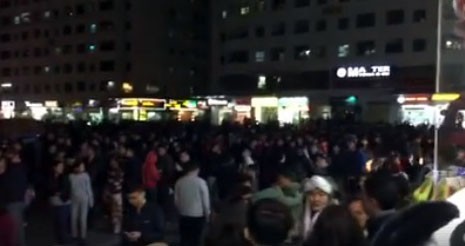 Cháy tầng 15 chung cư HH3A Linh Đàm, cư dân hoảng loạn tháo chạy