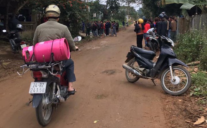 Kẻ cầm dao chém bé trai 4 tuổi tử vong hay vác loa đi lăng mạ mọi người, gửi đơn kiện khắp nơi