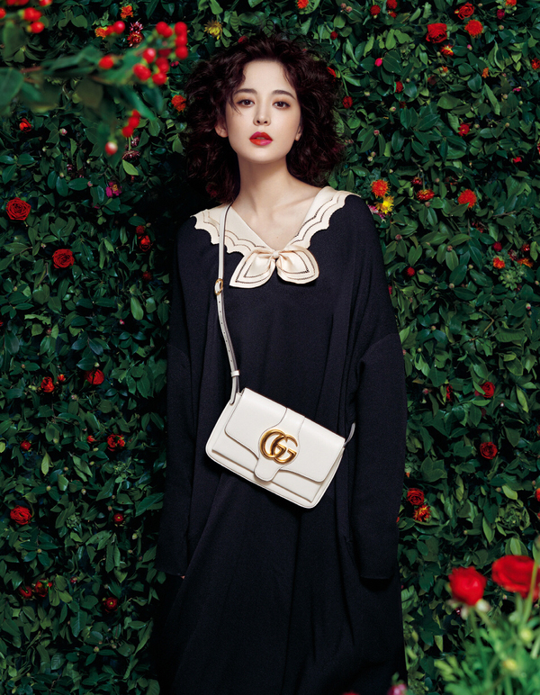 Mỹ nữ Tân Cương hớp hồn fan qua loạt ảnh mới