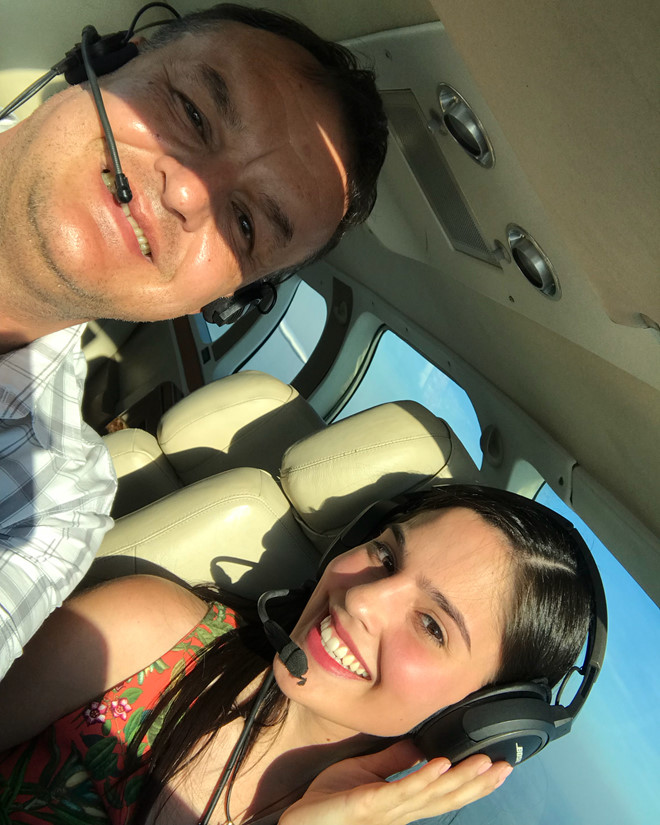 9X được mệnh danh ‘nữ phi công nóng bỏng nhất thế giới’