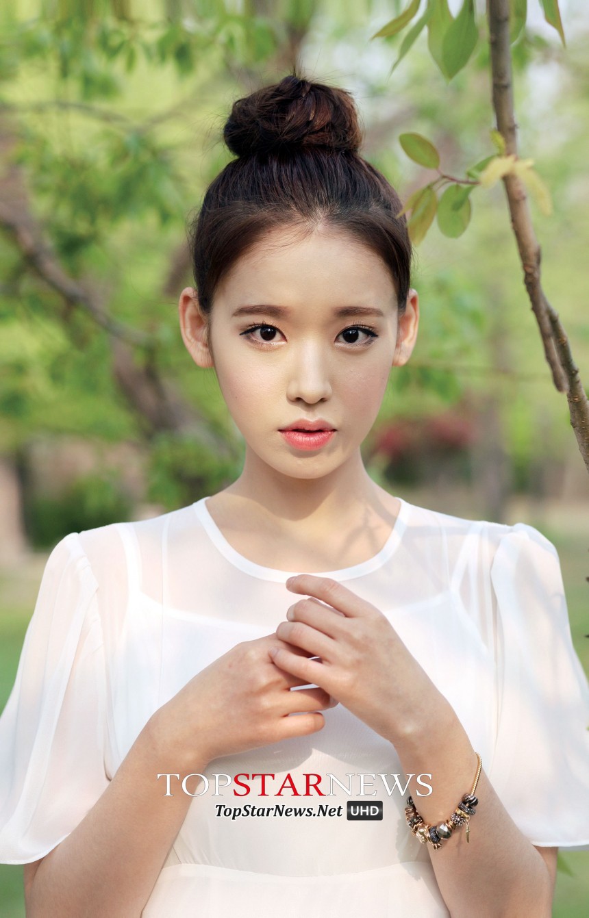 Bị tố trở mặt vì chồng đi tù, mỹ nhân Hậu duệ mặt trời bỗng khiến dư luận đổi chiều khi tiết lộ bị bệnh kinh niên