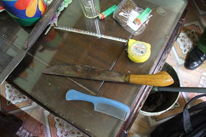 Đang đi đường, bị đâm vô cớ, một bé 4 tuổi tử vong