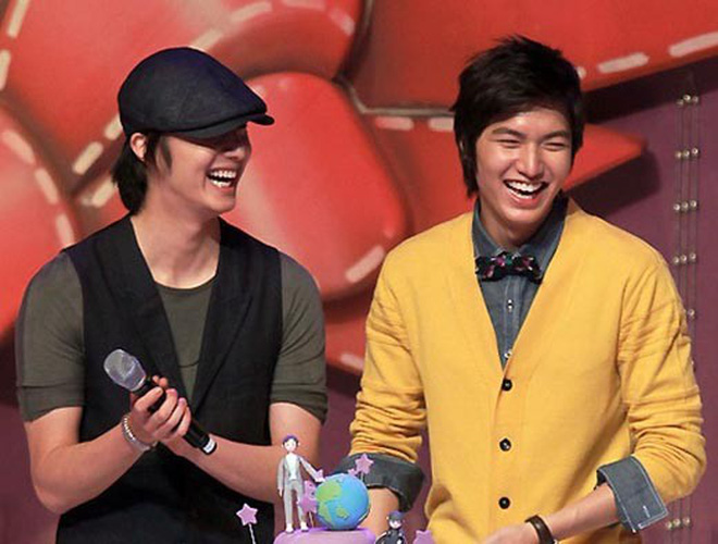 Vừa xuất ngũ, tài tử đình đám xứ Hàn Jung Il Woo tiết lộ về căn bệnh phình động mạch não khiến anh có thể chết bất cứ lúc nào