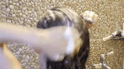 2 tuần nữa mới đến Tết nhưng đã nhuộm từ bây giờ, đây là 5 tip chăm sóc cho mái tóc nhuộm/tẩy màu của bạn