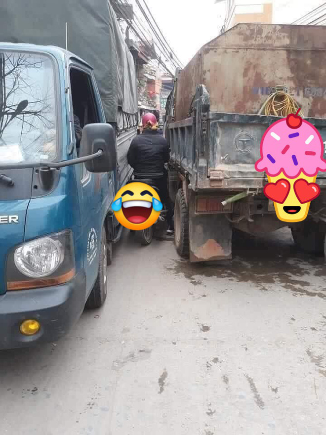 Người phụ nữ có thần kinh thép khiến cả phố giật mình thảng thốt