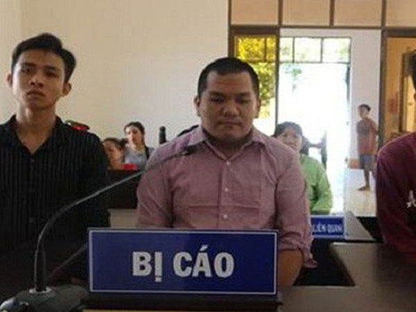 Buôn ma túy kiếm lời, 3 con nghiện chia nhau 22 năm tù