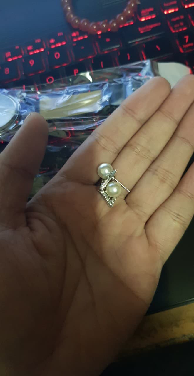 Tin vào lời sale sập sàn gần Tết, thanh niên mua đồng hồ đeo tay chưa xài đã... rớt kim