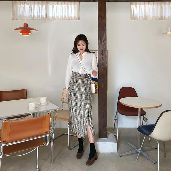 Sẵn tiền thưởng Tết, nàng công sở nên sắm ngay 5 items sau để cứ bước đến văn phòng là được khen nức nở