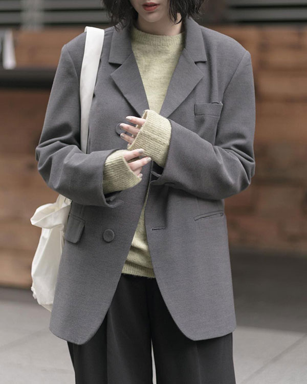 Sẵn tiền thưởng Tết, nàng công sở nên sắm ngay 5 items sau để cứ bước đến văn phòng là được khen nức nở