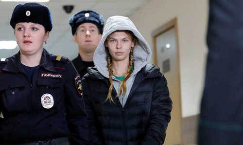 Nga trả tự do cho người mẫu tự nhận biết bí mật về Trump